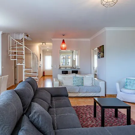 Marquinhos Do Mar By Acasadascasas * إيريسييرا